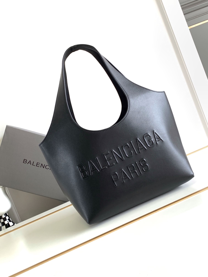 Ba*len*cia*ga shopping bags